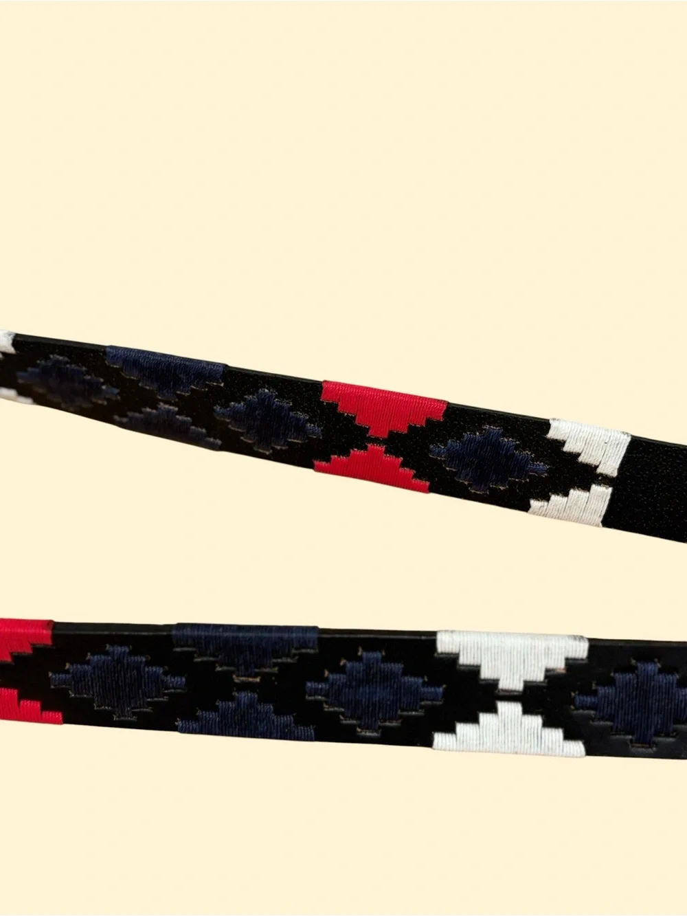 Unisex Woven Pattern Leather Belt - Black, Red & White Eu 115 Us 40-45 inches.